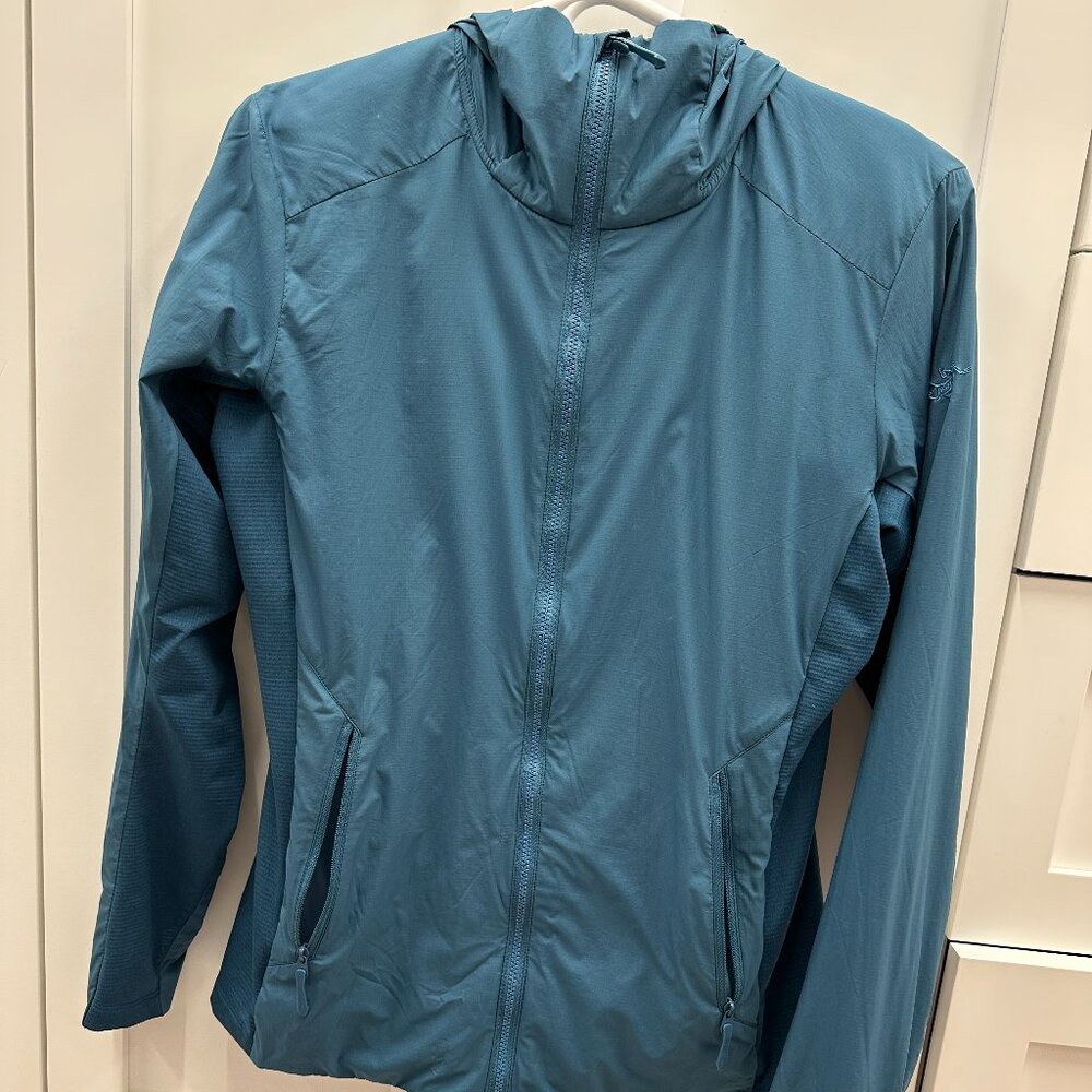 Arc'teryx Lighweight Atom Hoody
